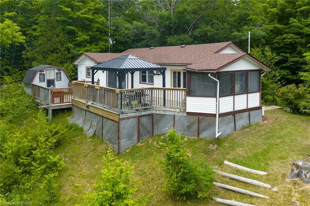 1180 Guigue Road Property Photo 1
