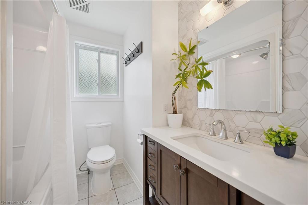 131 Norfolk Avenue Property Photo 13