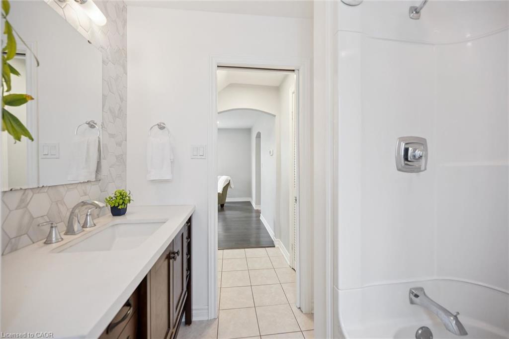 131 Norfolk Avenue Property Photo 14
