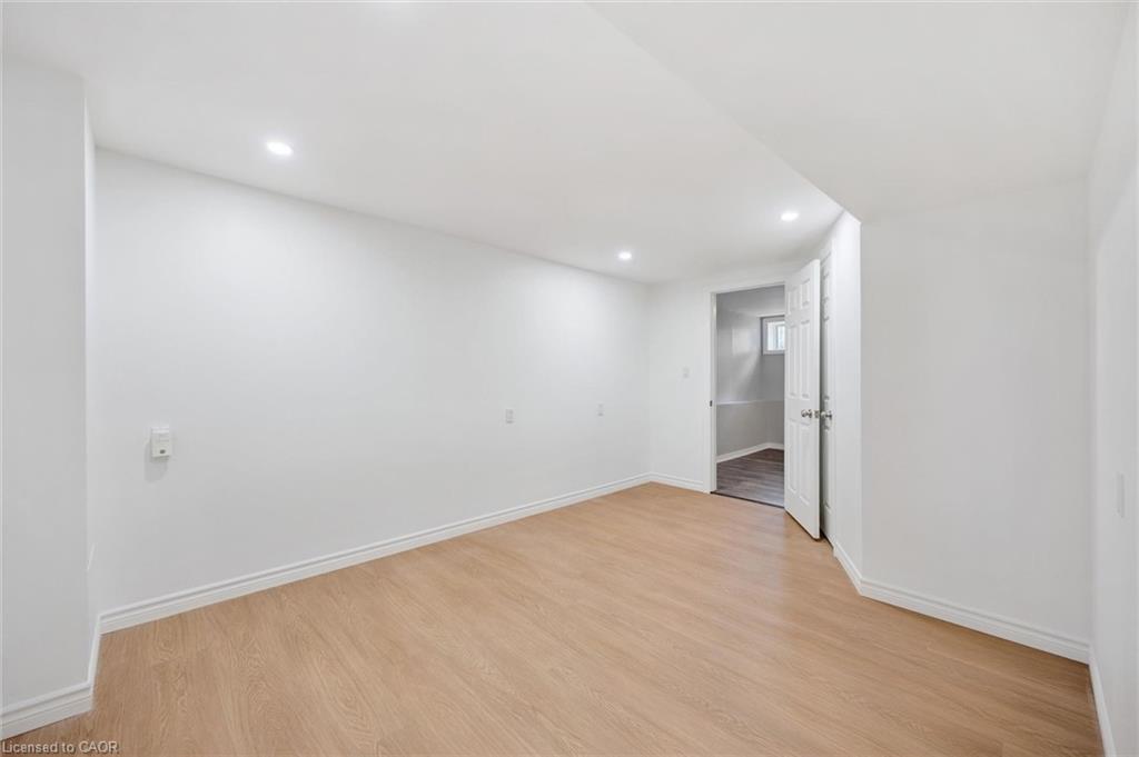 131 Norfolk Avenue Property Photo 19