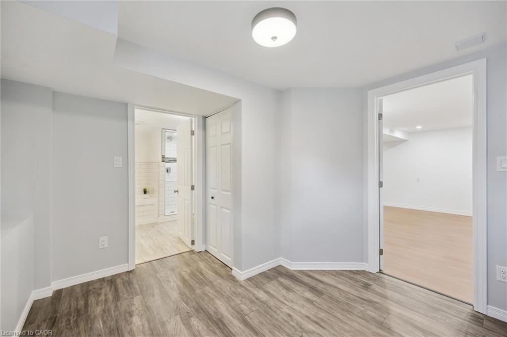 131 Norfolk Avenue Property Photo 23