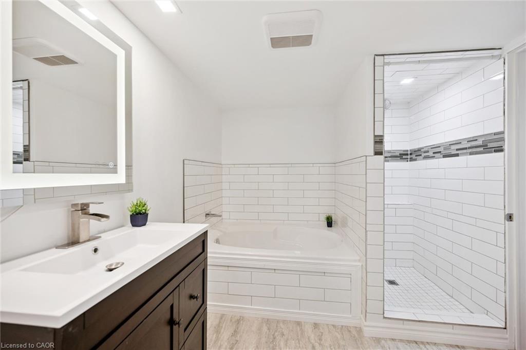 131 Norfolk Avenue Property Photo 25