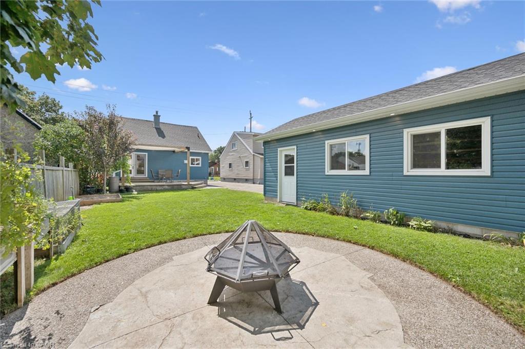 131 Norfolk Avenue Property Photo 32