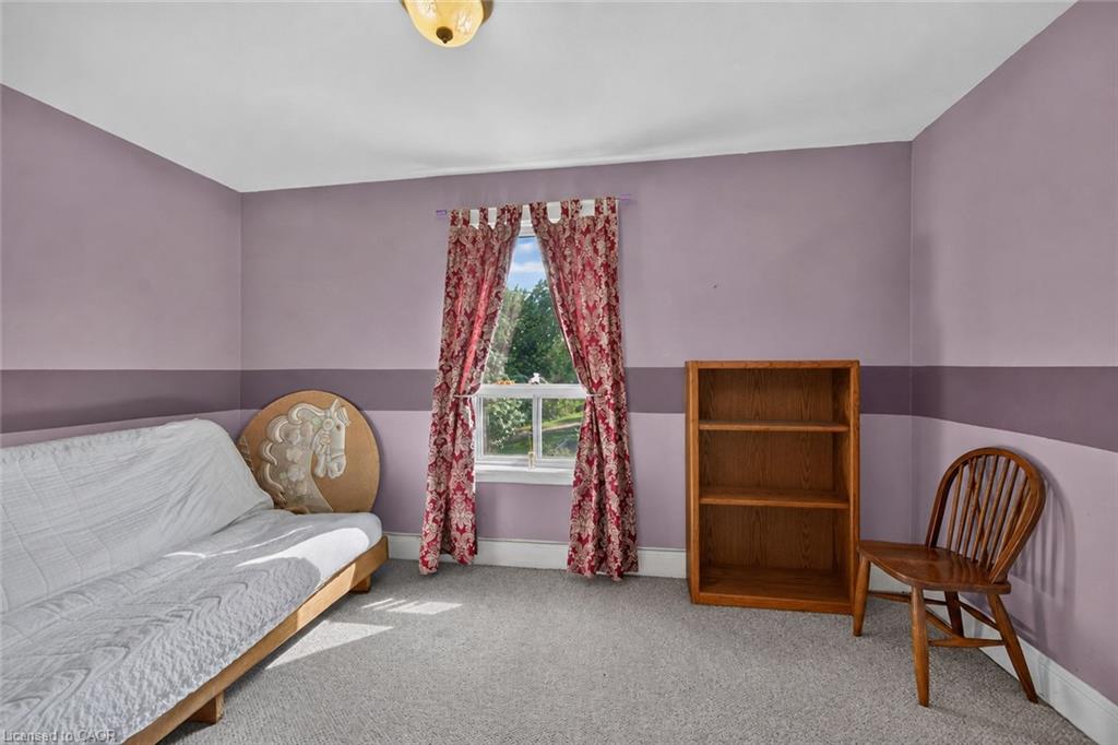 230 Picton Street E Property Photo 19