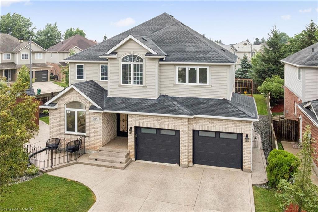 608 Bluenose Crescent Property Photo 4