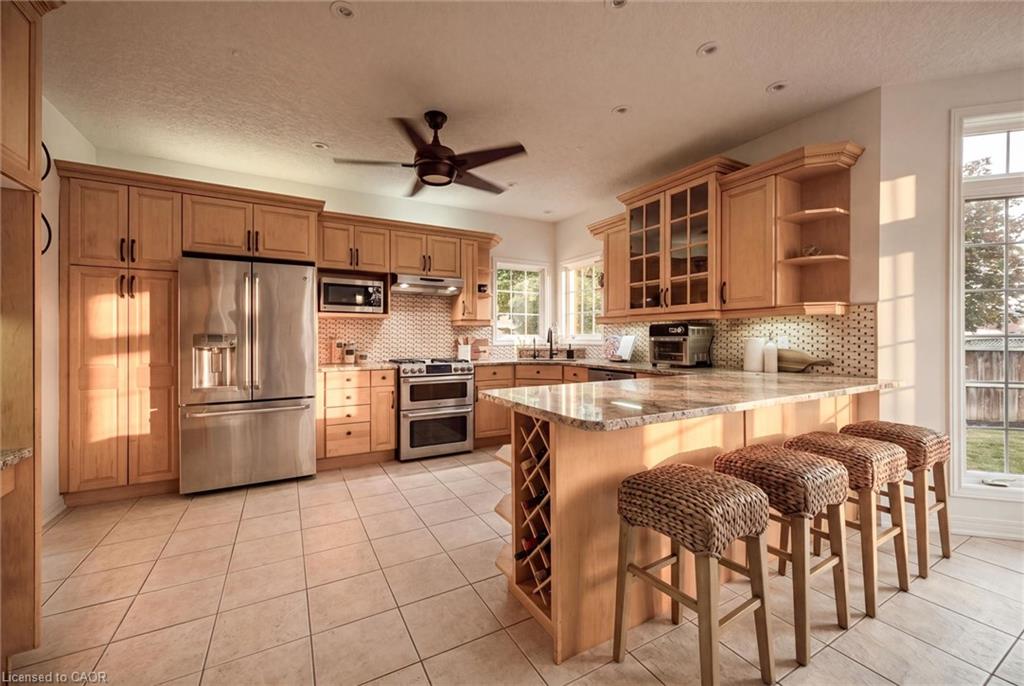 608 Bluenose Crescent Property Photo 10
