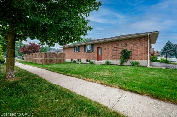 363 Twinflower Crescent Property Photo 45