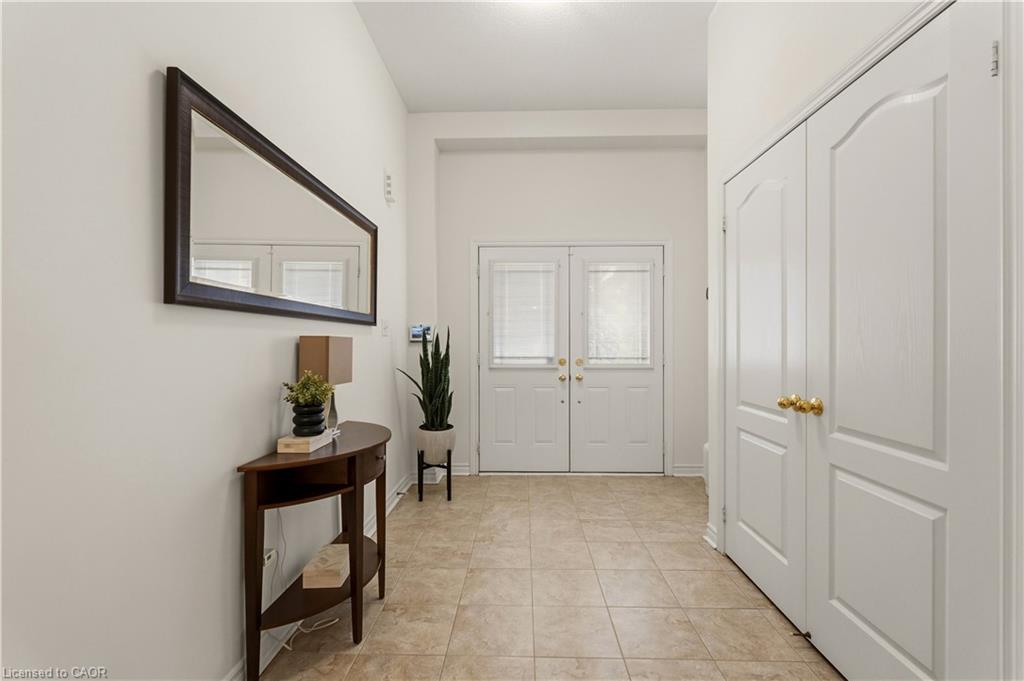 7 Iverson Drive Property Photo 5