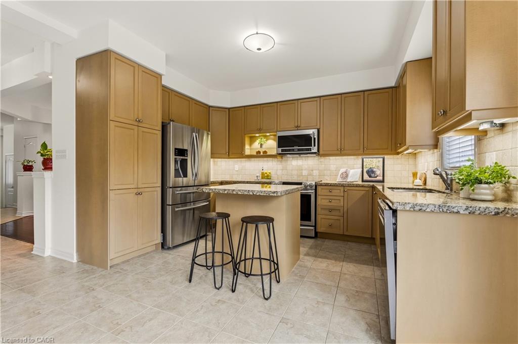 7 Iverson Drive Property Photo 13