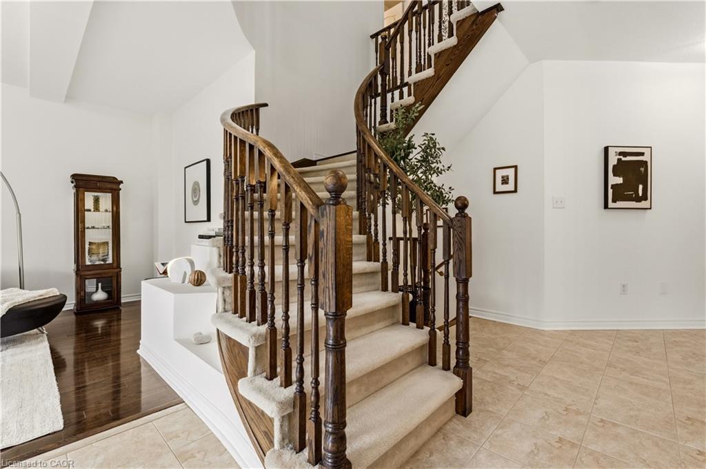 7 Iverson Drive Property Photo 20