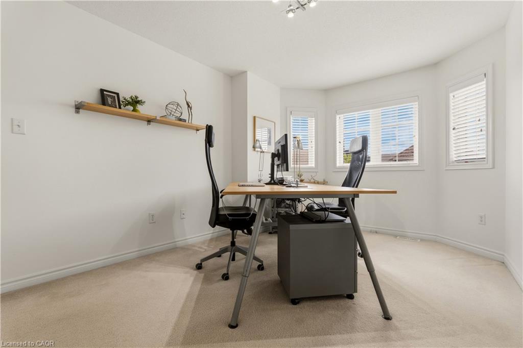 7 Iverson Drive Property Photo 32