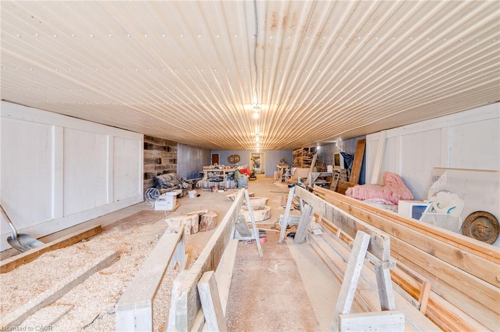 875 Safari Road Property Photo 19