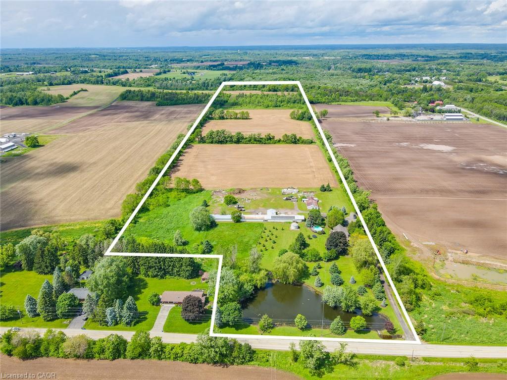 875 Safari Road Property Photo 45