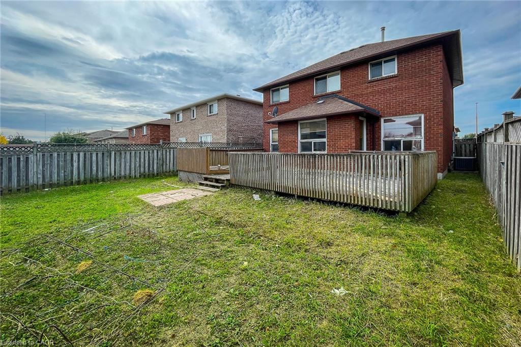 126 Fairington Crescent Property Photo 6