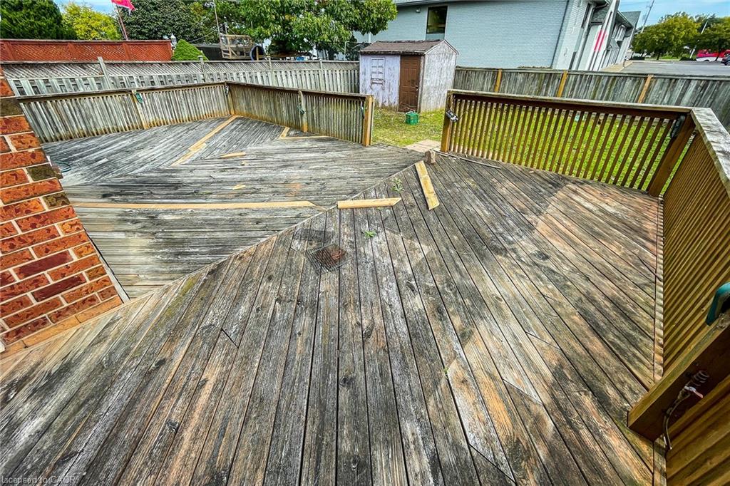 126 Fairington Crescent Property Photo 7