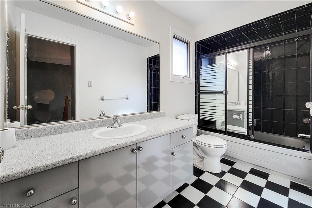 126 Fairington Crescent Property Photo 30