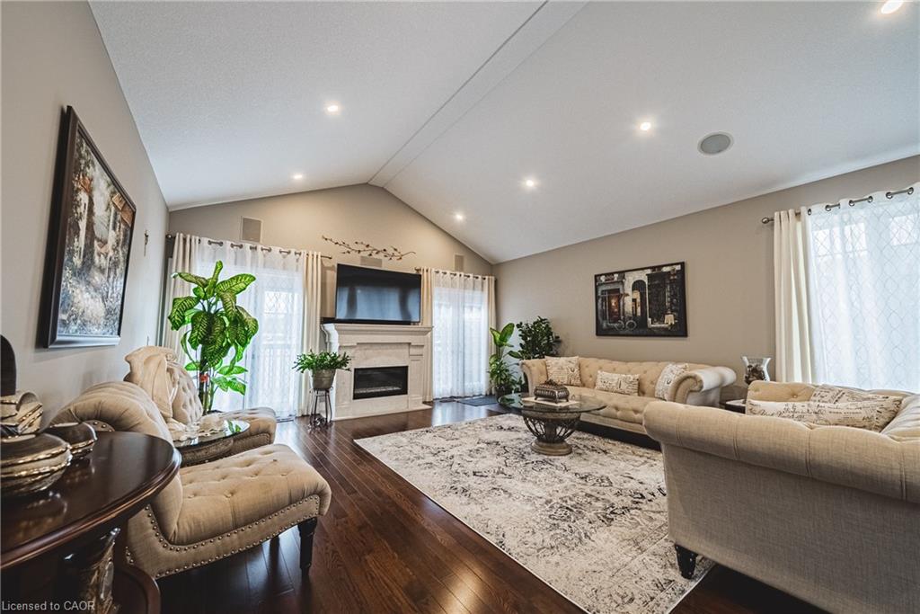137 Pinehill Drive Property Photo 18
