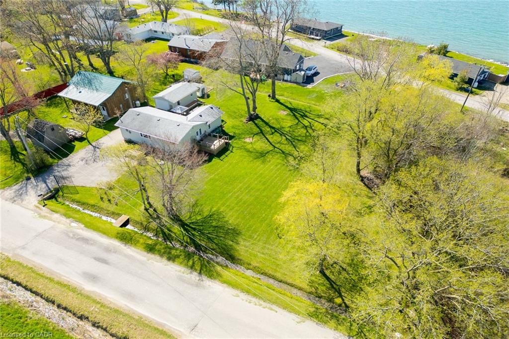 2970 Lakeshore Road Property Photo 3