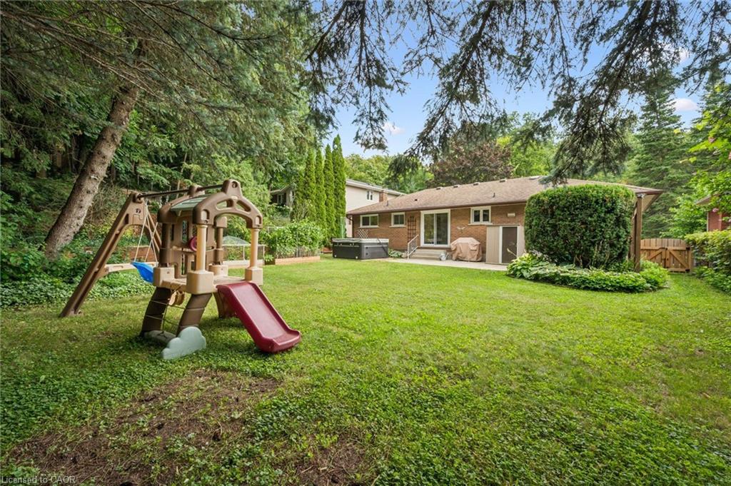 186 Marshall Street Property Photo 27