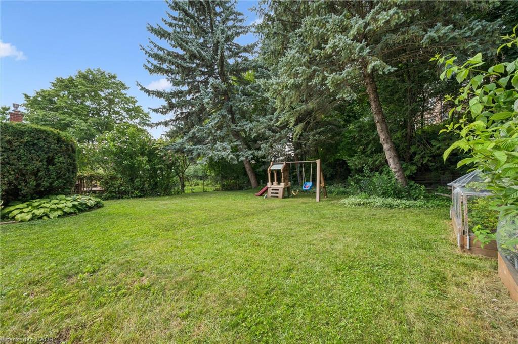 186 Marshall Street Property Photo 28