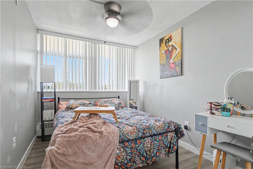 510-2301 Derry Road W Property Photo 14