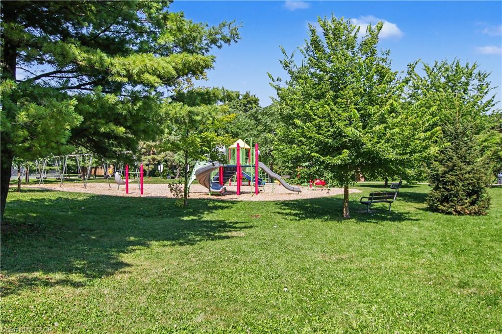 510-2301 Derry Road W Property Photo 18