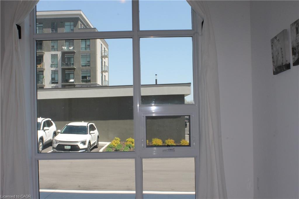109-470 Dundas Street E Property Photo 10