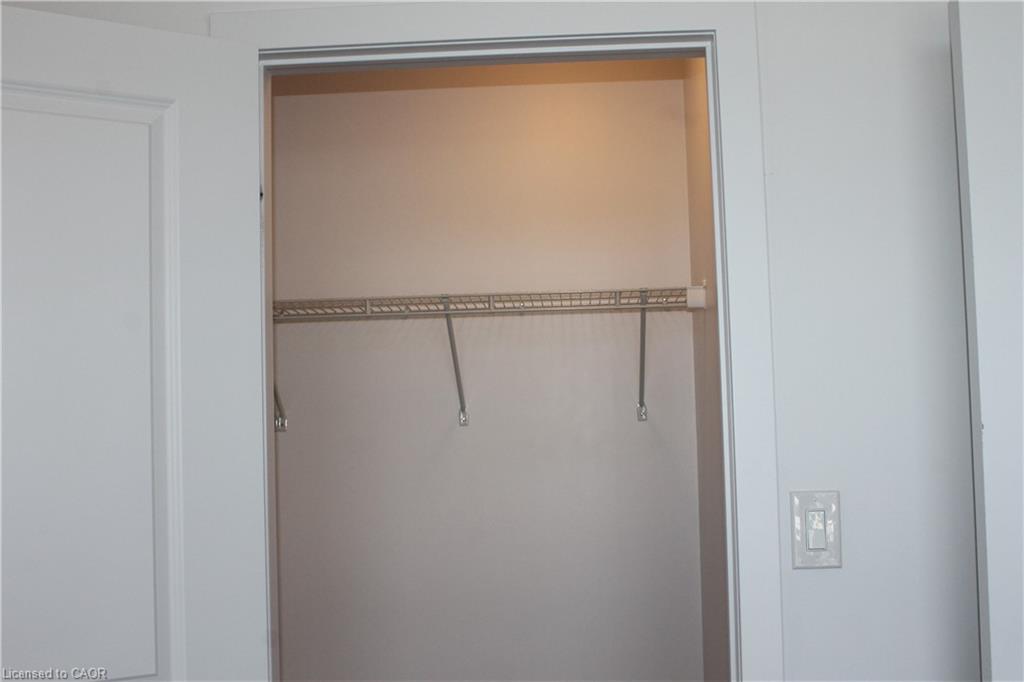 109-470 Dundas Street E Property Photo 12