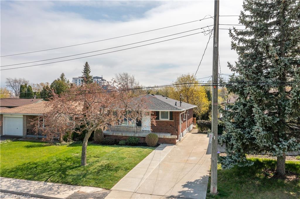 23 Tyrone Drive Property Photo 2