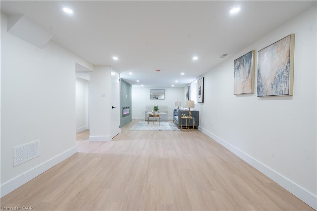 23 Tyrone Drive Property Photo 18