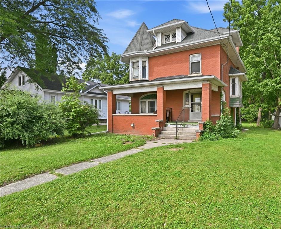 116 Caithness Street E Property Photo 1