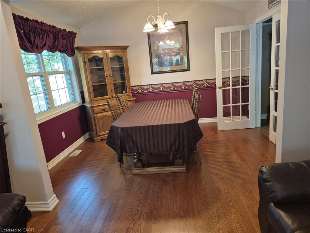 599 Coldstream Drive Property Photo 21