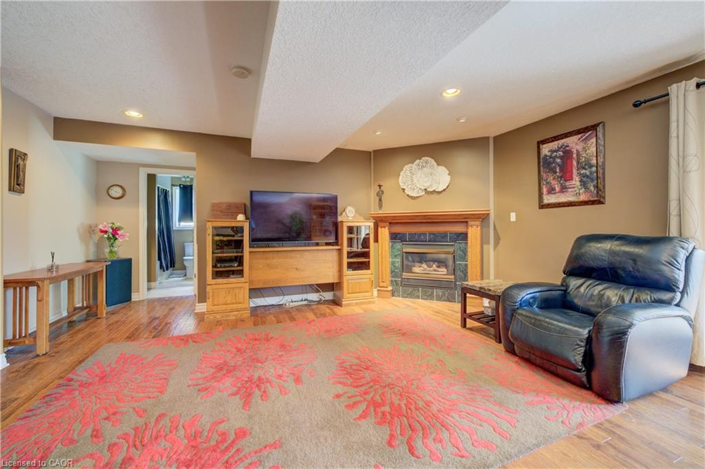 599 Coldstream Drive Property Photo 28