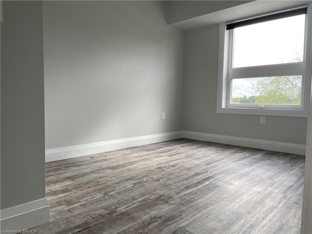 102-124 King Street Property Photo 10