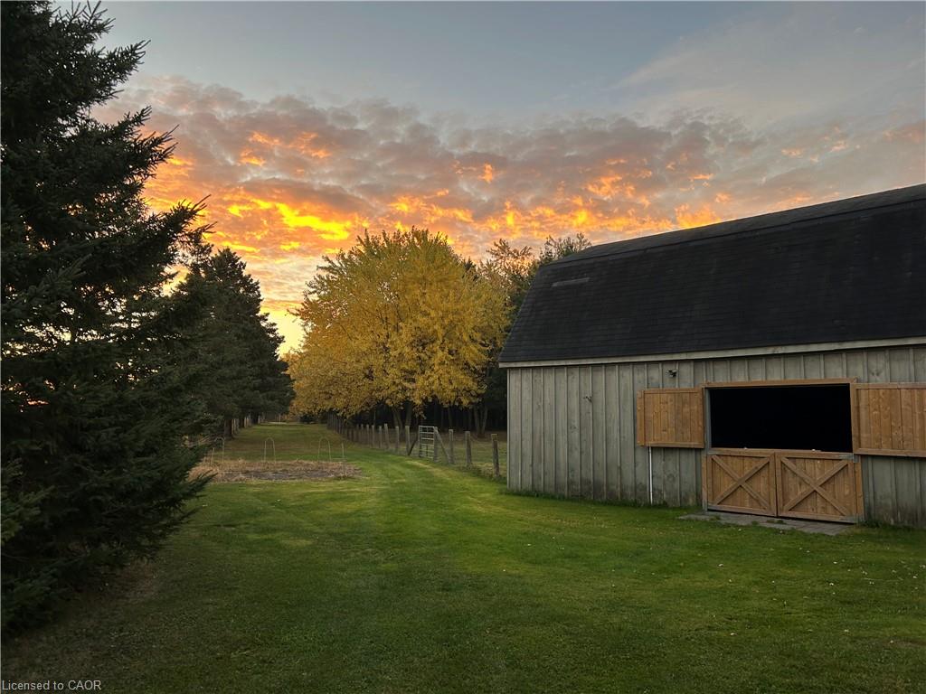 6471 15 Sideroad Property Photo 47