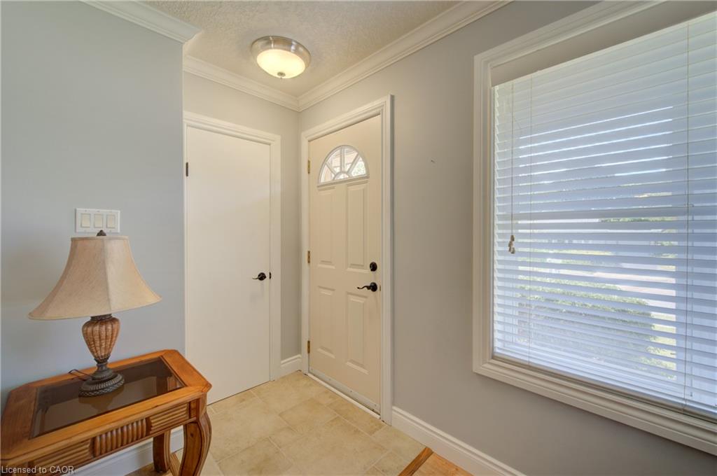 251 Union Street E Property Photo 7