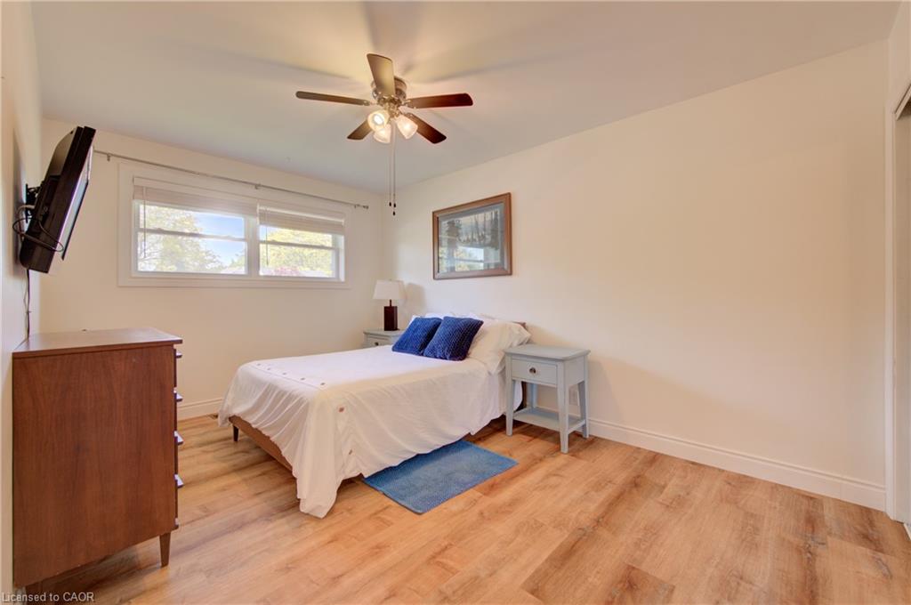 251 Union Street E Property Photo 22
