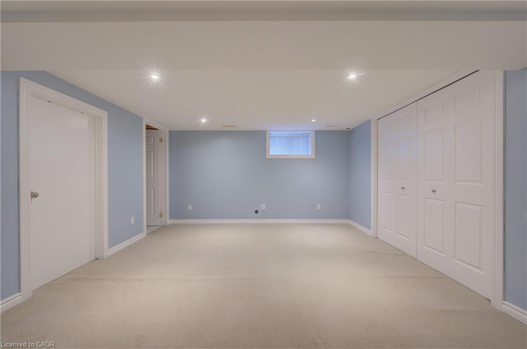 251 Union Street E Property Photo 31