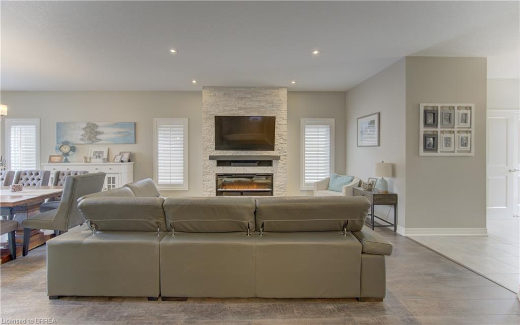31 Hampton Street Property Photo 10