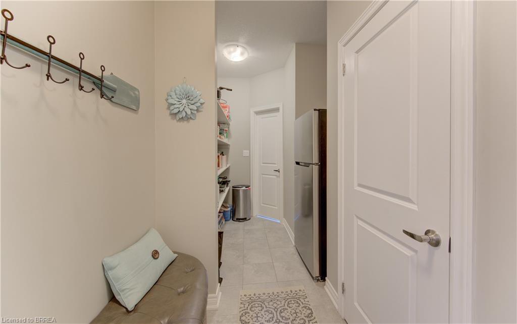 31 Hampton Street Property Photo 24