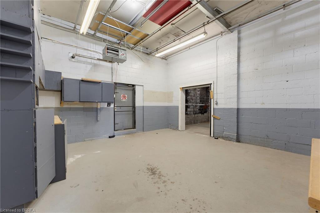 197 Erie Avenue Property Photo 7