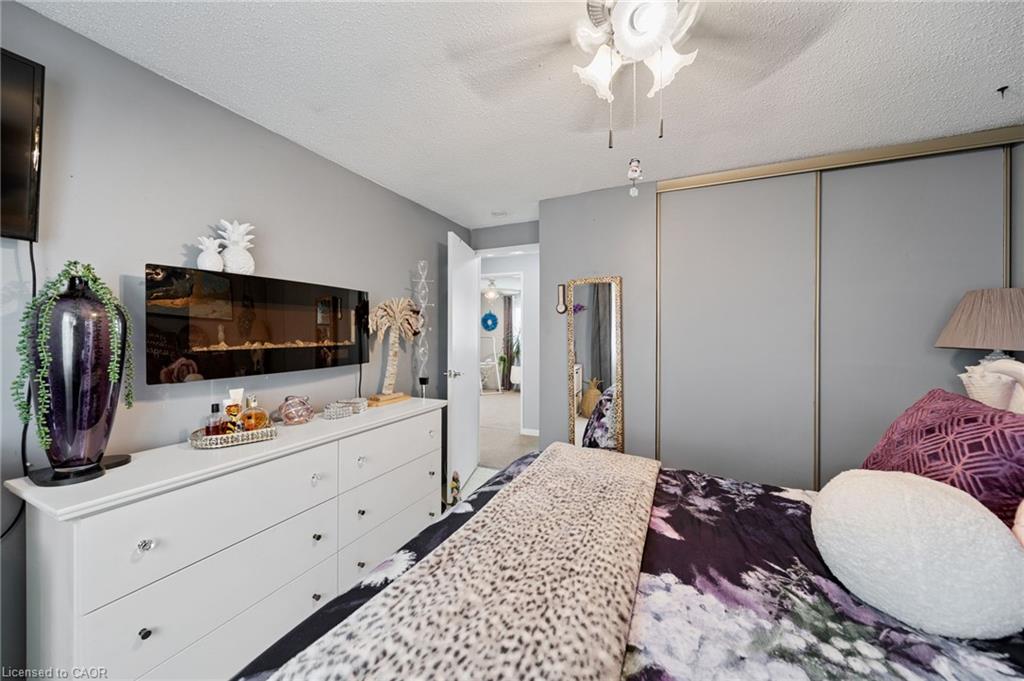 20-49 Peel Street E Property Photo 24