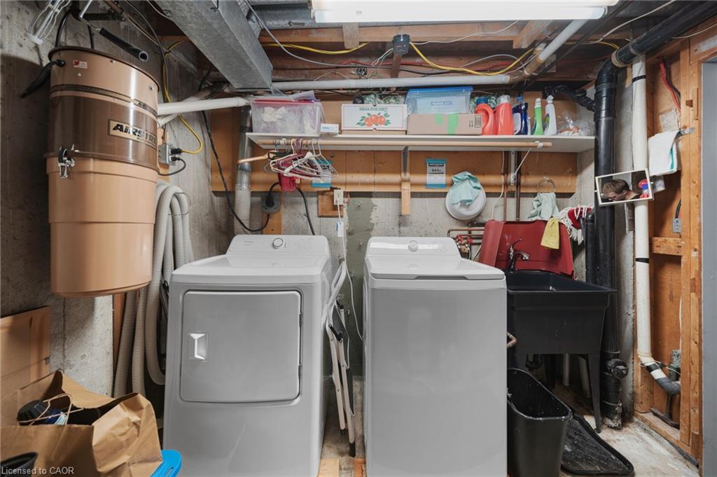 20-49 Peel Street E Property Photo 34