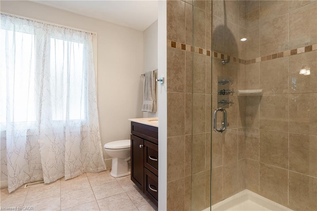 240 Colchester Drive Property Photo 26