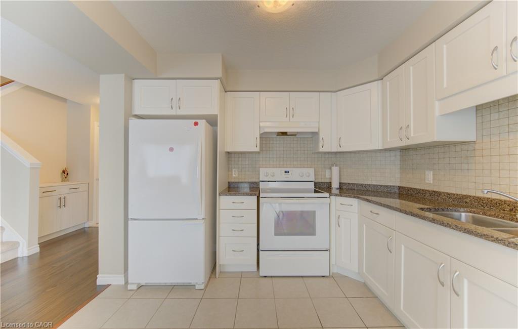 430 Avens Street Property Photo 10
