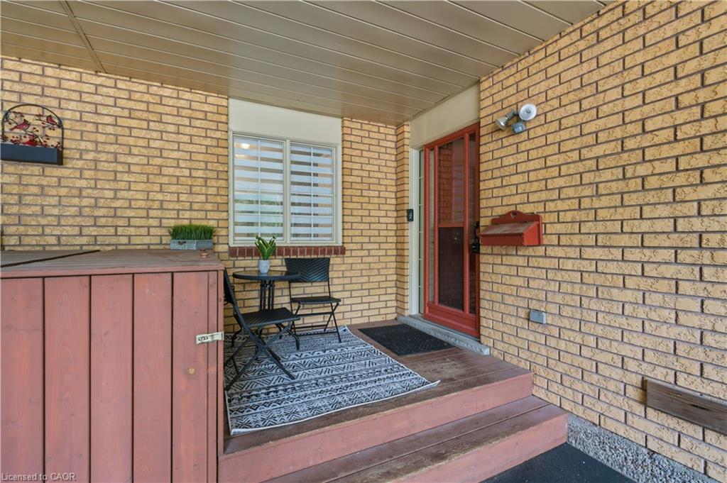 31 Galileo Boulevard Property Photo 1