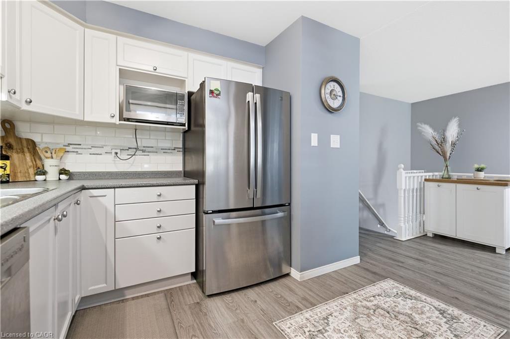 31 Galileo Boulevard Property Photo 16