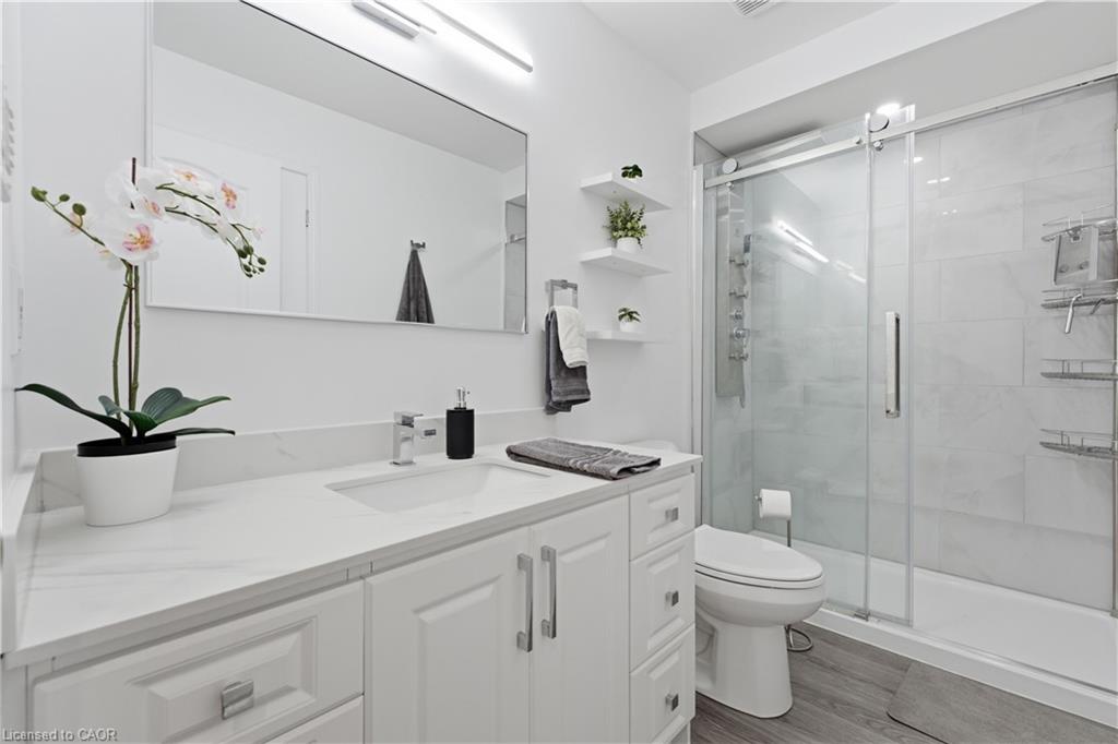 31 Galileo Boulevard Property Photo 19