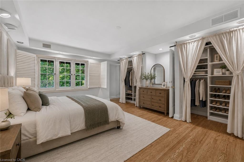 4 Forsyth Avenue N Property Photo 7