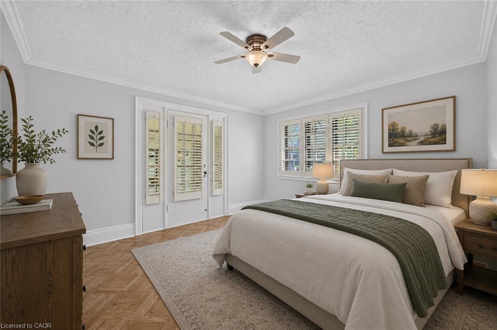 4 Forsyth Avenue N Property Photo 18